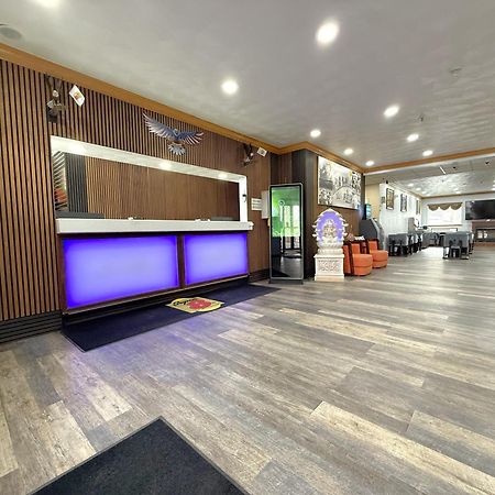 尤宁镇速8酒店 尤宁敦 外观 照片